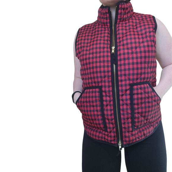 J. Crew Excursion Buffalo Check Red Plaid Down Feather Puffer Vest Size Small - Picture 1 of 7